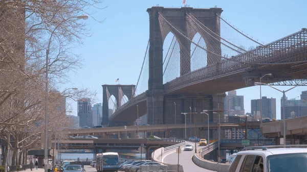 Niesamowity Most Brookliński w Nowym Jorku - widok z Manhattanu - podróże — Zdjęcie stockowe