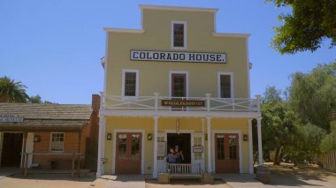 San Diego Old Town 'daki güzel bina - Colorado Evi - SAN DIEGO, CALIFORNIA - 22 Nisan 2017 - seyahat fotoğrafçılığı