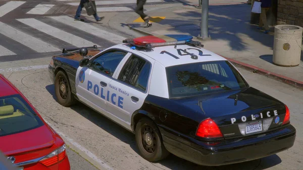 Santa Monica Politieauto in Los Angeles - LOS ANGELES, Californië - APRIL 21, 2017 - reizen fotografie — Stockfoto