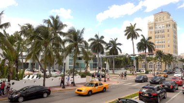 Tipik Miami Beach Street Manzarası - MIAMI, ABD 10 Nisan 2016