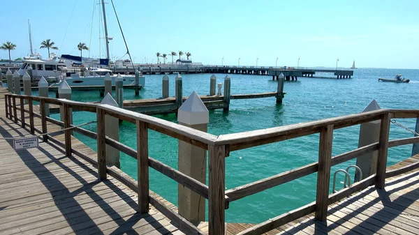 O cais em Key West em um dia ensolarado — Fotografia de Stock