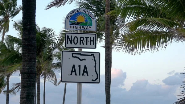 Знак улицы A1A North — стоковое фото