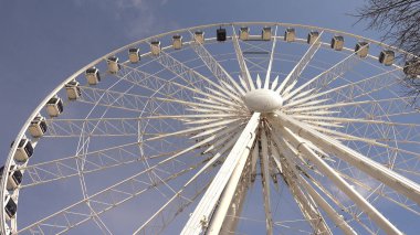 Centennial Olympic Park 'taki Skyview Atlanta Dönme Dolabı - ATLANTA, ABD - 20 Nisan 2016