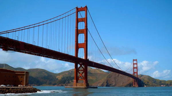 Όμορφη San Francisco με Golden Gate Bridge - ταξιδιωτικές φωτογραφίες — Φωτογραφία Αρχείου