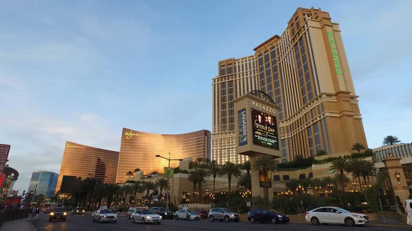 Palazzo Hotel and Casino Las Vegasissa - LAS VEGAS, YHDISTYNYT STATES - huhtikuu 22, 2017 — kuvapankkivalokuva
