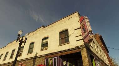 Voodoo Doghnut - Portland 'da popüler bir yer - PORTLAND, Birleşik Devletler - 20 Nisan 2017