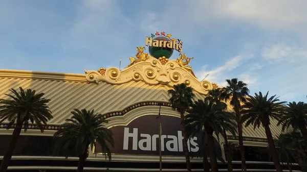 Harrahs Hotel and Casino in Las Vegas - LAS VEGAS, Stany Zjednoczone - KWIECIEŃ 22, 2017 — Zdjęcie stockowe