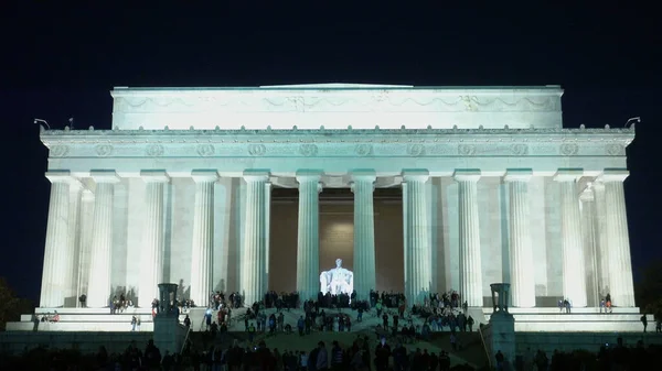 2017 년 4 월 9 일, 워싱턴에서 있었던 유명 한 링컨 기념관 - 미국, 미국, 2017 년 4 월 9 일 — 스톡 사진