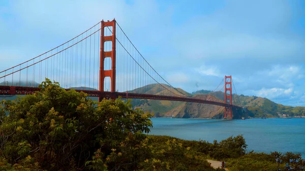 Γέφυρα Golden Gate San Francisco - θέα από Battery East Park - ταξιδιωτικές φωτογραφίες — Φωτογραφία Αρχείου