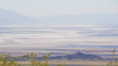 Ölüm Vadisi California 'nın sonsuz manzarası