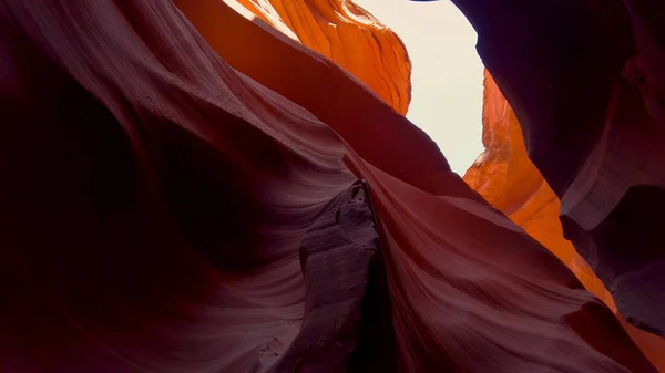 I colori dell'Antelope Canyon in Arizona - fotografia di viaggio — Foto Stock