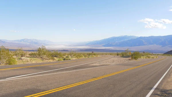 Ruta panorámica por el Parque Nacional del Valle de la Muerte — Foto de Stock