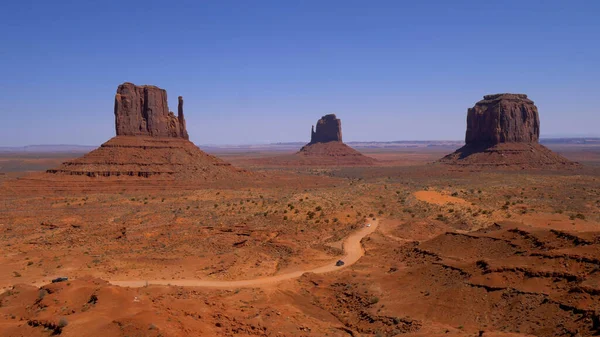 Monument Valley in Utah - berühmtes Wahrzeichen — Stockfoto