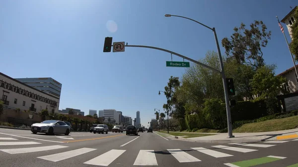 Beverly Hills POV drive - LOS ANGELES. USA - Březen 18, 2019 — Stock fotografie