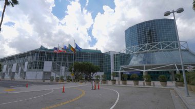 Şehir merkezindeki Los Angeles Kongre Merkezi - CALIFORNIA, ABD - 18 Mart 2019