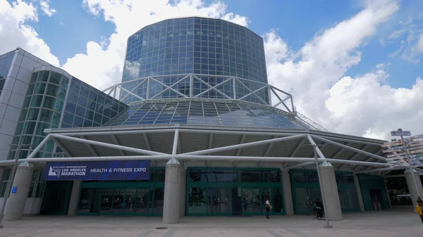 Centro de Convenciones de Los Ángeles en el centro de la ciudad - CALIFORNIA, Estados Unidos - 18 DE MARZO DE 2019 —  Fotos de Stock
