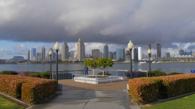 Centennial Park Coronado, San Diego Skyline bakış açısıyla - CALIFORNIA, ABD - 18 Mart 2019
