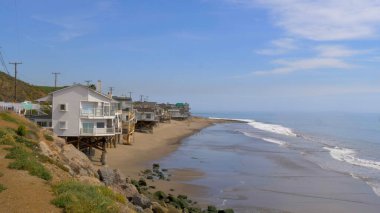 Pasifik Sahil Otobanı Malibu Plajı - MALIBU, ABD - 29 Mart 2019