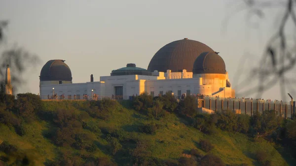 Observatorio Griffith en Los Ángeles - CALIFORNIA, EE.UU. - 18 DE MARZO DE 2019 — Foto de Stock