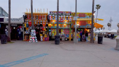 Ocean Walk at Venice Beach - LOS ANGELES, ABD - 1 Nisan 2019