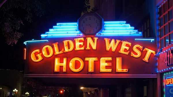 Golden West Hotel at historic Gaslamp Quarter San Diego by night - CALIFORNIA, USA - MARCH 18, 2019 — Stock Photo, Image