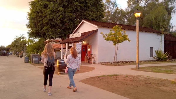 Old Town San Diego State Park al tramonto - SAN DIEGO, USA - 1 APRILE 2019 — Foto Stock