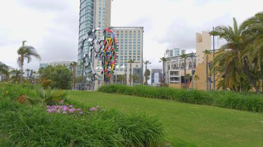 Modern Sanat Heykelleri Kongre Merkezi Park San Diego - CALIFORNIA, ABD - 18 Mart 2019