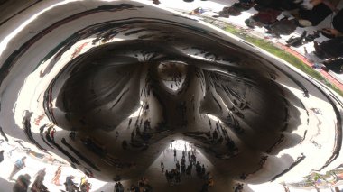 Şikago 'daki Millennium Park' taki Meşhur Bulut Kapısı - Chicago, Birleşik Devletler - 11 Haziran 2019