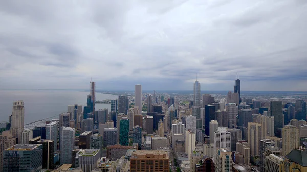 Chicago d'en haut - vue aérienne incroyable - CHICAGO. ÉTATS-UNIS - 11 JUIN 2019 — Photo