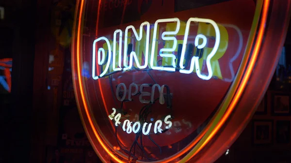 Neon sign Diner 24 hours at Nashville Broadway - NASHVILLE, UNITED STATES - JUNE 17, 2019 — Stock Photo, Image