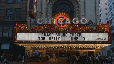 State Street 'teki ünlü Chicago Tiyatrosu Eski Balaban ve Katz Tiyatrosu - Chicago, Birleşik Devletler - 11 Haziran 2019
