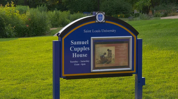 Samuel Cupples House en la Universidad de Saint Louis - ST. LOUIS, ESTADOS UNIDOS - 19 DE JUNIO DE 2019 —  Fotos de Stock
