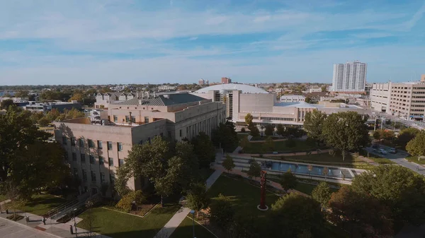 Légi kilátás vizuális művészeti központ Oklahoma City — Stock Fotó