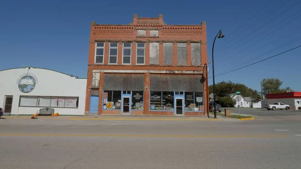 ( 영어 ) Street view in Oklahoma at a small village at Route 66 - OKLAHOMA CITY-OKLAHOMA, OCTOBER 2017 — 스톡 사진