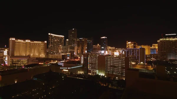 Geweldige Las Vegas 's nachts - de casino' s op de strip - LAS VEGAS-NEVADA, OKTOBER 11, 2017 — Stockfoto