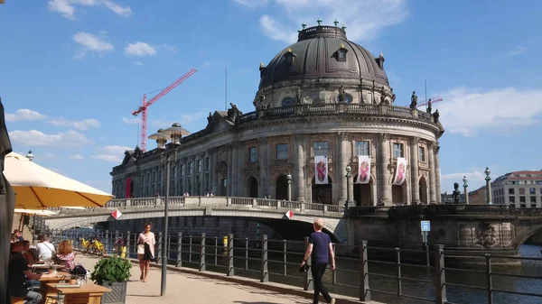 Famoso Museo Bode en Berlín en la Isla de los Museos - importante hito en la ciudad - CIUDAD DE BERLÍN, ALEMANIA - 21 DE MAYO DE 2018 — Foto de Stock