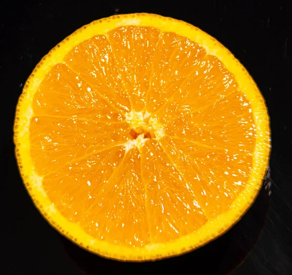 Macro Shot de una naranja en rodajas — Foto de Stock