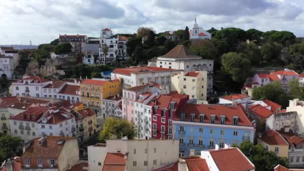 Uitzicht Vanuit Lucht Historische Wijk Alfama Lissabon Beelden Van Drone — Stockvideo