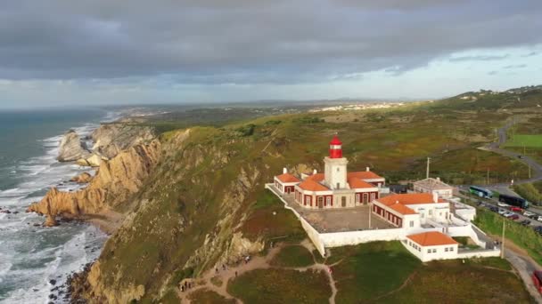 Διάσημος Φάρος Cabo Roca Στον Ατλαντικό Ωκεανό Στην Πορτογαλία Εναέρια — Αρχείο Βίντεο