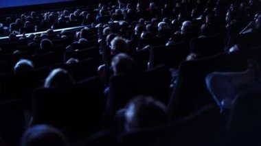 Sinemada izleyiciler - Sinema