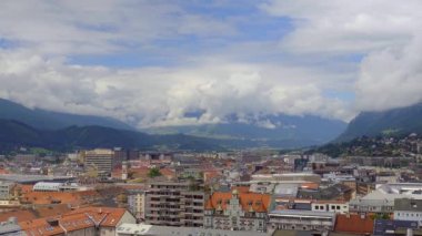 Avusturya 'daki Innsbruck Şehri - panoramik manzara