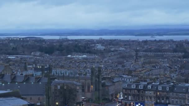 Luchtfoto over Edinburgh en Leith - Edinburgh, Schotland - 10 januari 2020 — Stockvideo