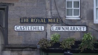 Edinburgh 'da Castlehill ve Royal Mile caddeleri imzalandı