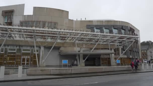 Шотландський парламент в Единбурзі — стокове відео