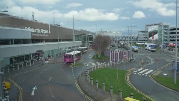 Lotnisko w Edynburgu - widok z szerokiego kąta — Wideo stockowe