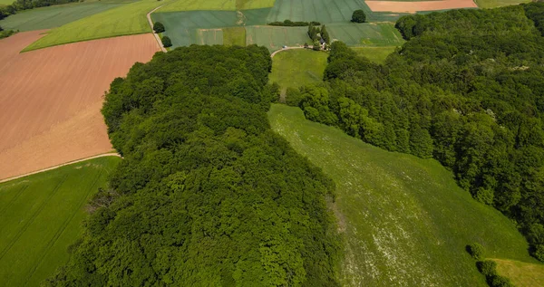 Bei terreni agricoli dall'alto - paesaggio rurale — Foto Stock