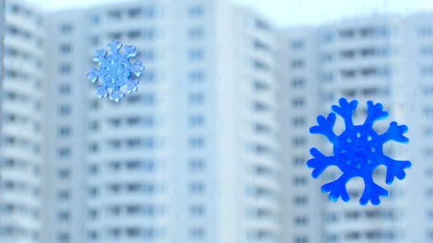 Décorations de Noël sur une fenêtre — Video
