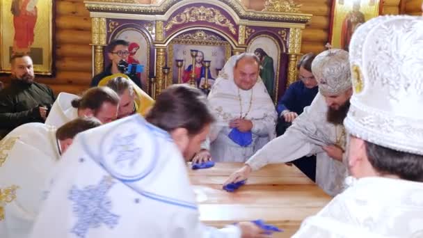 CHERKASY REGION, UKRAINE, OCTOBER 10, 2019: church ceremony. the consecration rite of newly built Church by Metropolitan Epiphany, head of united local Ukrainian Orthodox Church — Stock Video