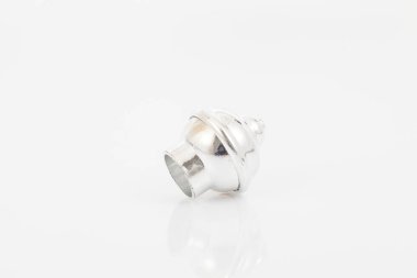 Simli beyaz zemin üzerine perde Polonyalılar için ipuçları