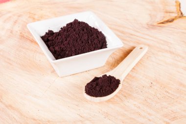 toz acai Brezilyalı meyve-Euterpe oleracea verir